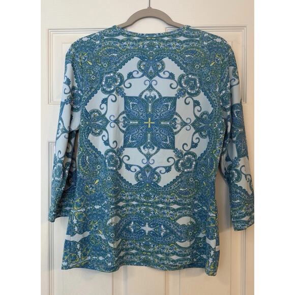 J McLaughlin Catalina Cloth Top Sz L Blue 3/4 Sleeve Stretchy Mandala Casual EUC - Picture 2 of 10